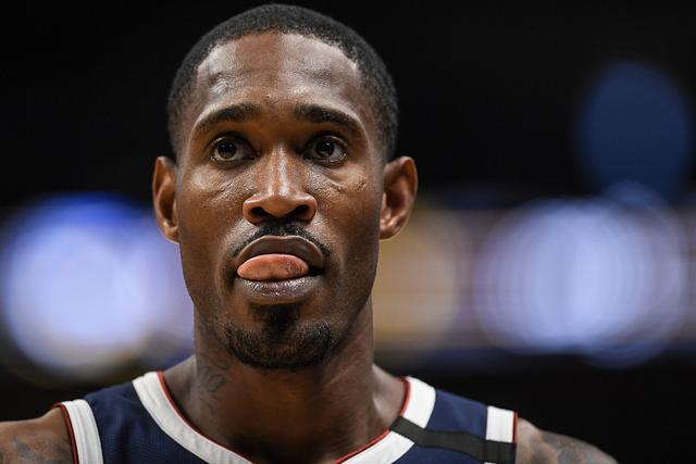 兰德尔24分森林狼擒猛龙 骑士7人上双大胜奇才